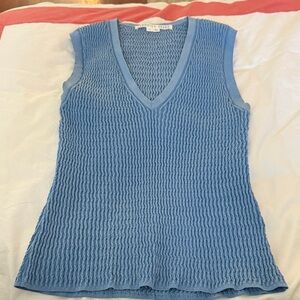 Veronica Beard - Blue Sleeveless V-Neck sweater shirt / Top - Sz. medium